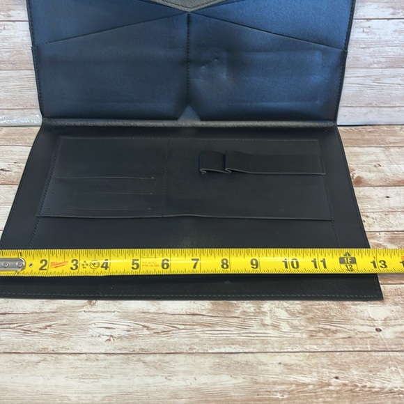 COPY - The Glass Ladder Document Folder briefcase Black - Picture 10 of 11
